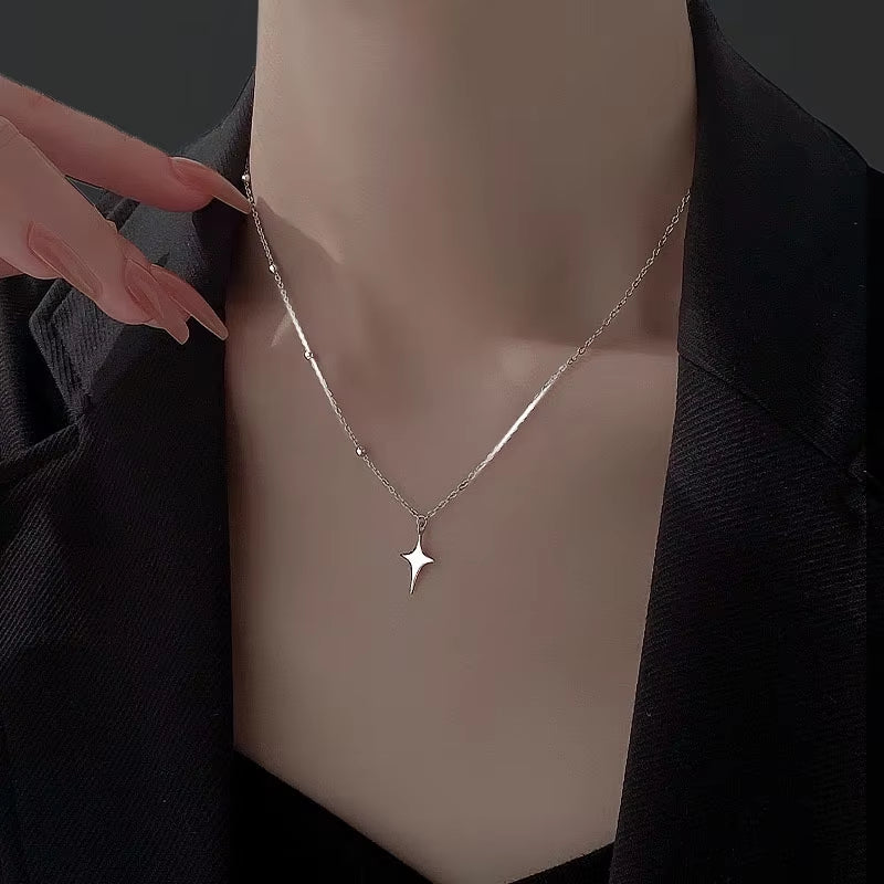 Fashion Four Stars Necklace Simple and Elegant