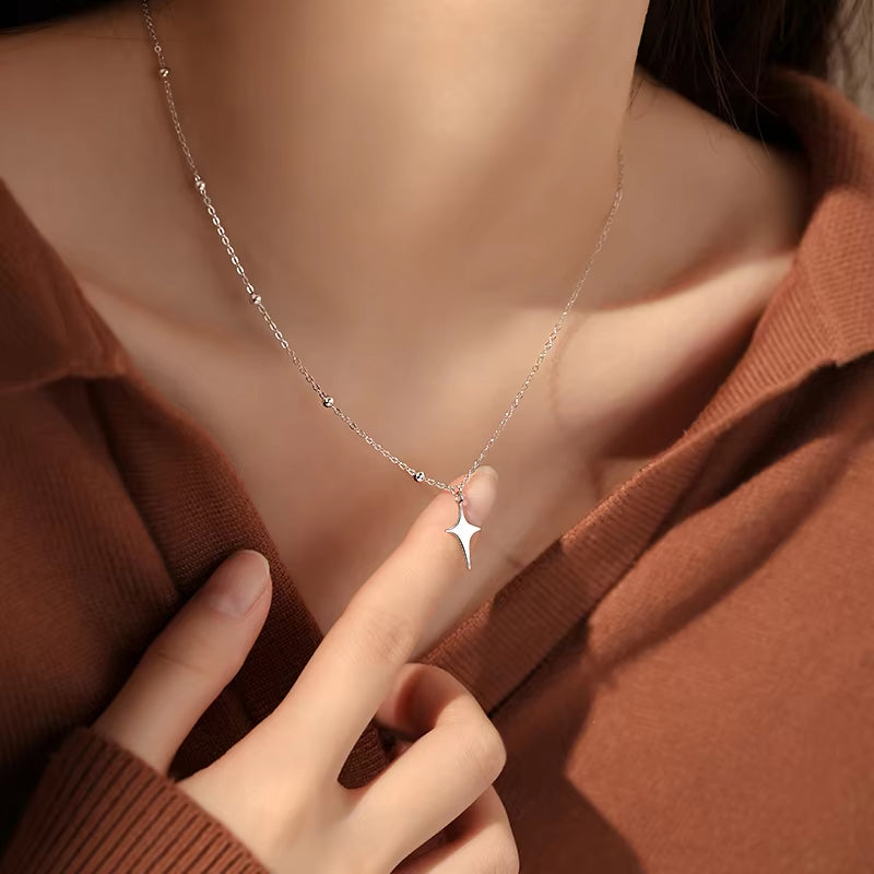 Fashion Four Stars Necklace Simple and Elegant